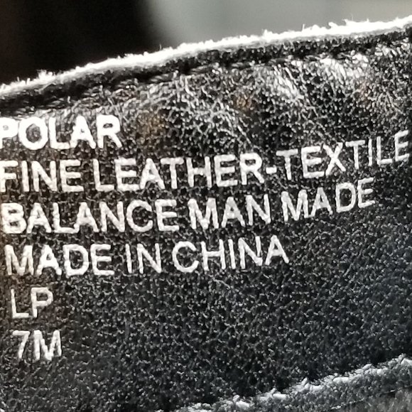 CHARLES by Charles David Polar Chelsea Boot, White Leather, Womens Size 7 - Picture 10 of 12